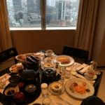 部屋に備え付けている様々な種類のドーナツ