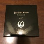 文字と絵が書かれた紙