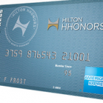 文字が書かれた看板