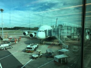 空港で駐車した飛行機