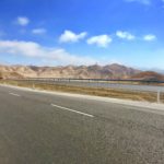 海が見える道路