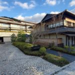 石の建物の様子