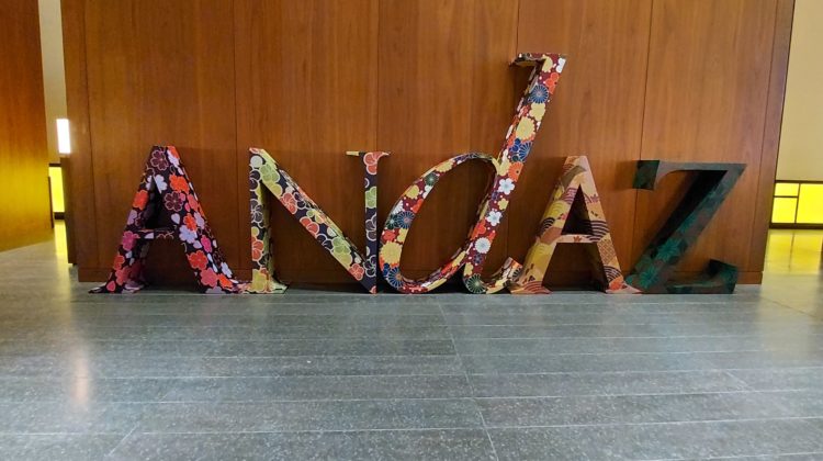 ボートに乗っている人たち