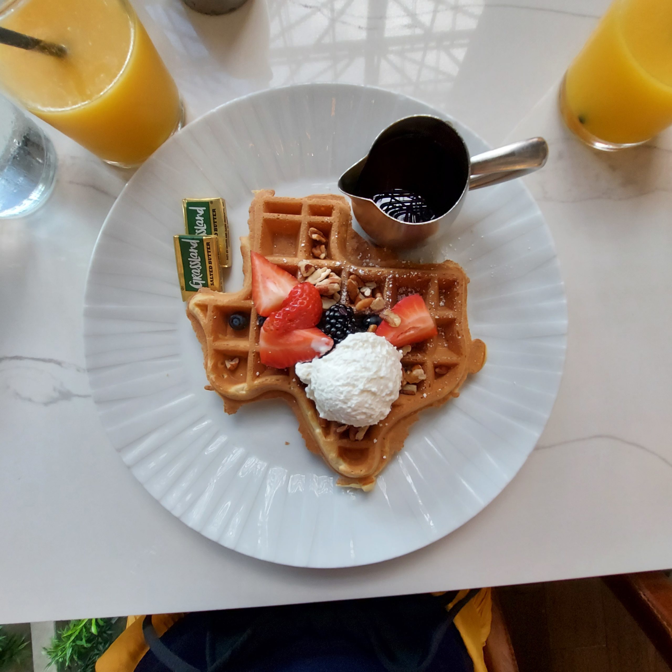 皿の上の朝食