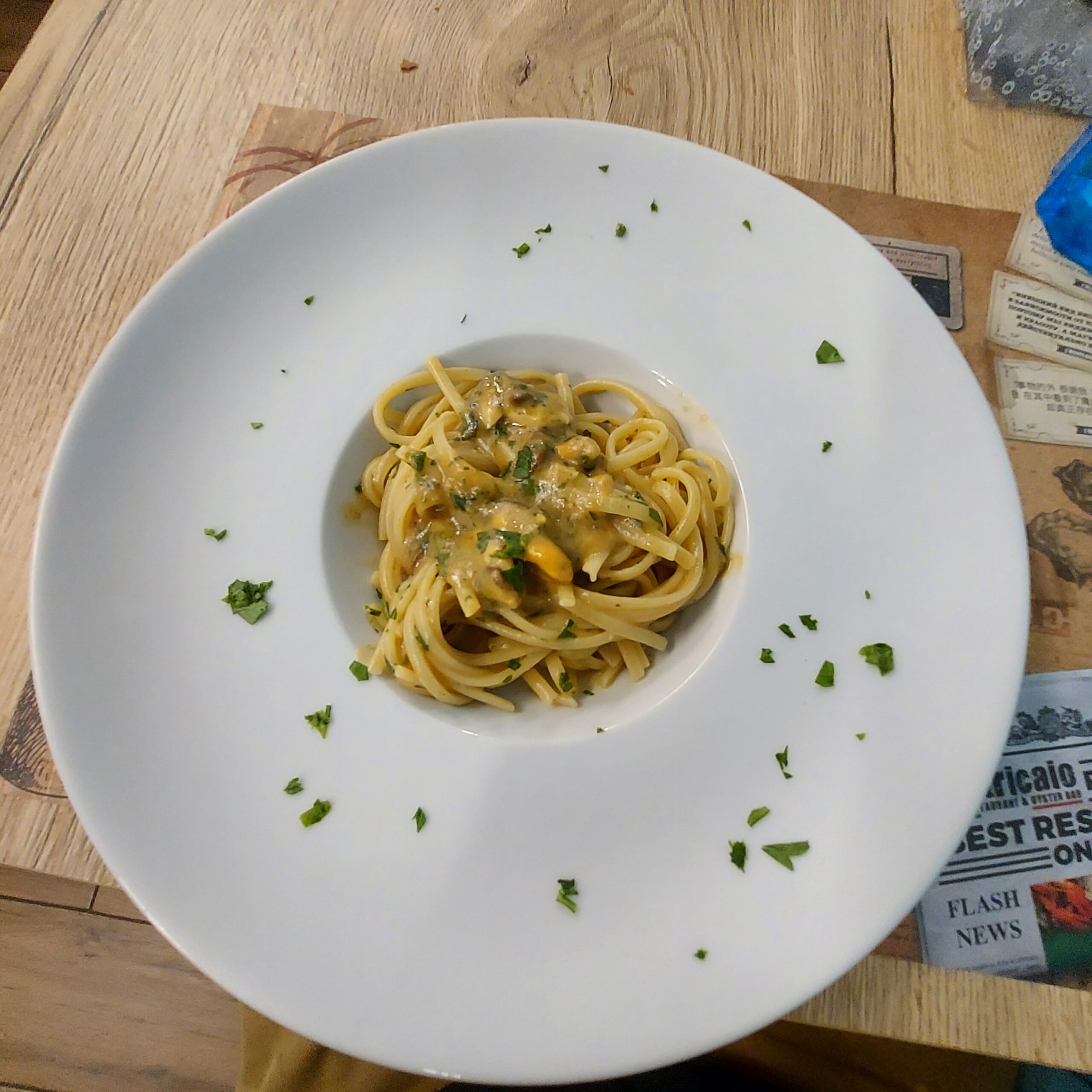 皿の上の食べ物