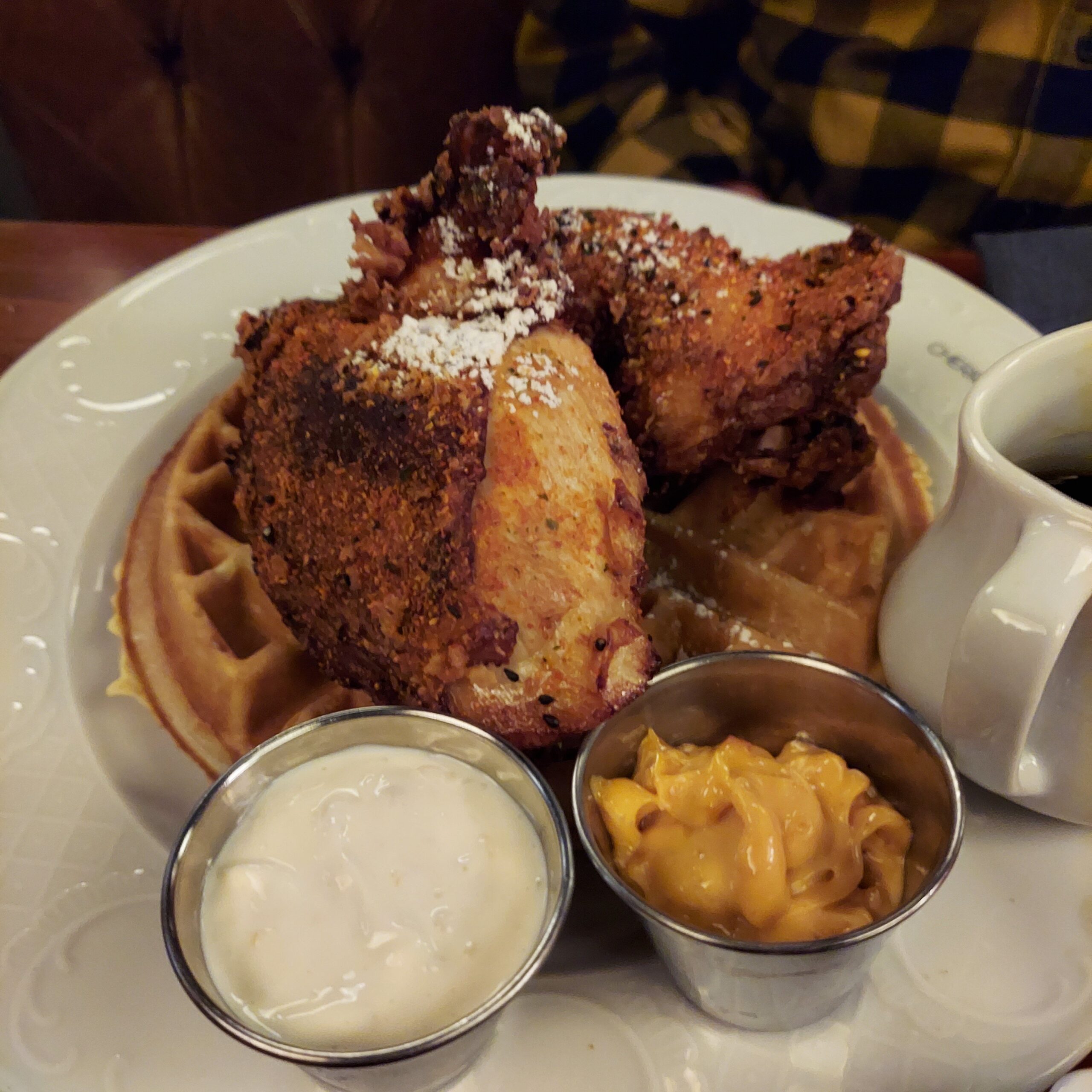 皿の上の食べ物