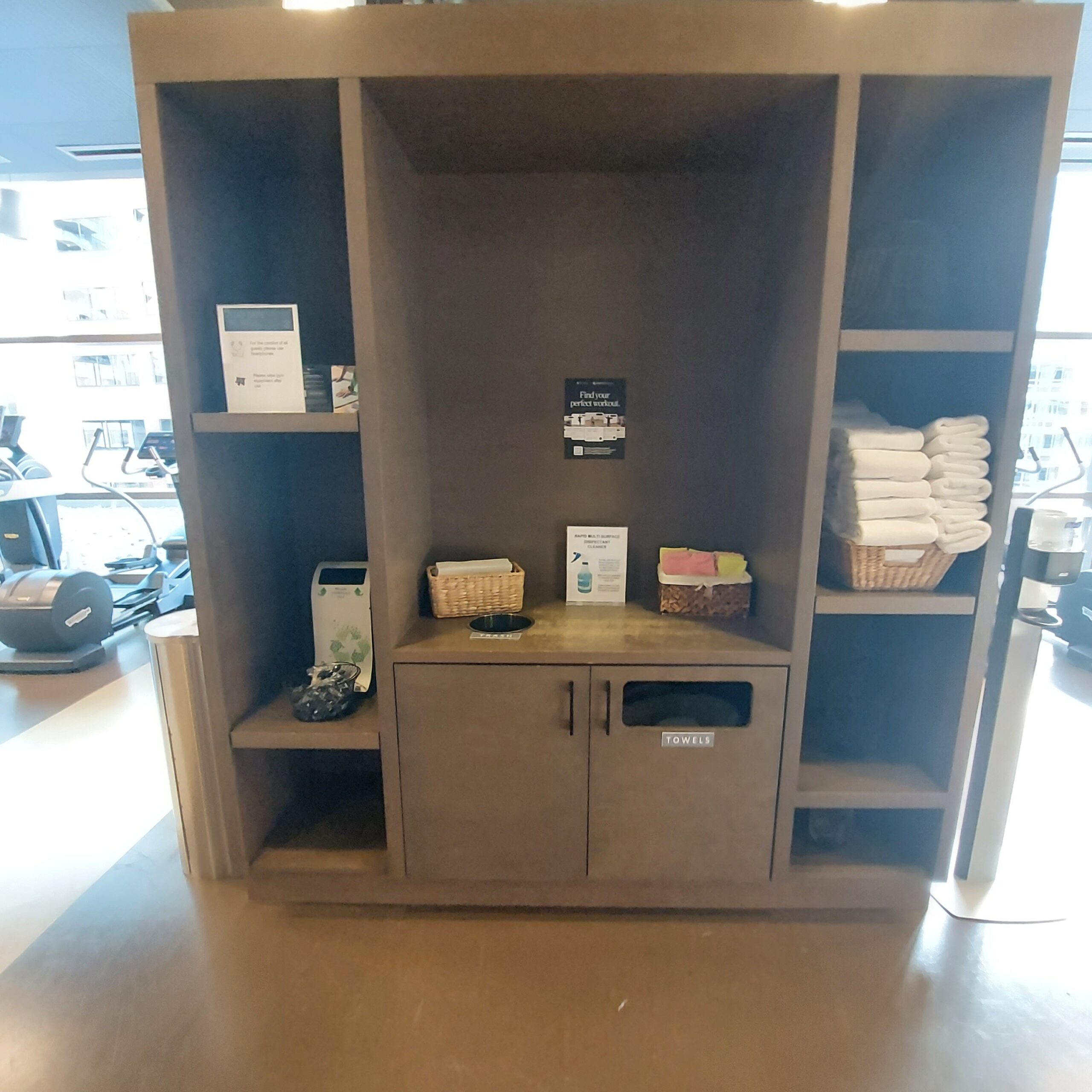 部屋に備え付けているカウンター