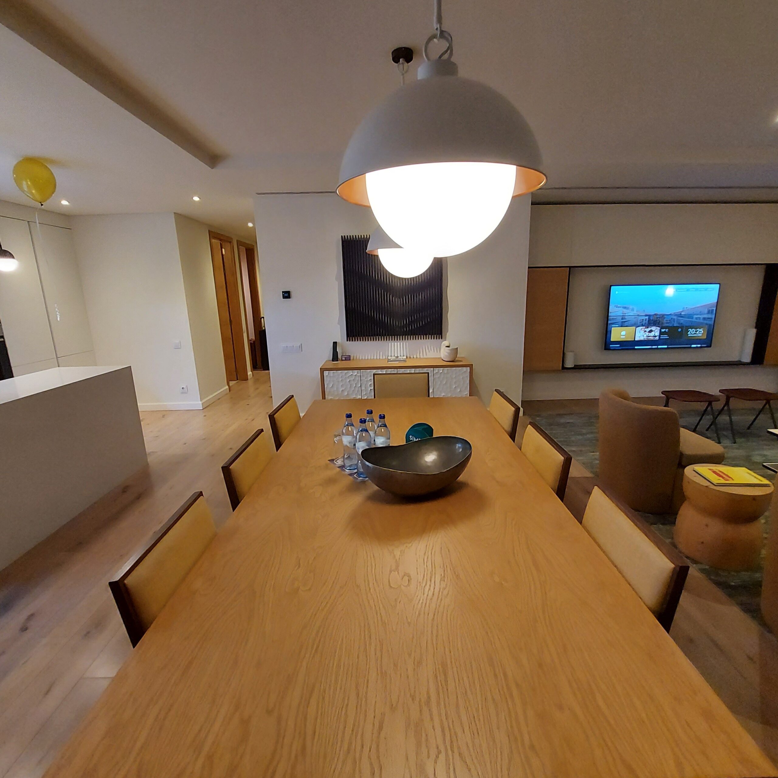 テレビのある部屋