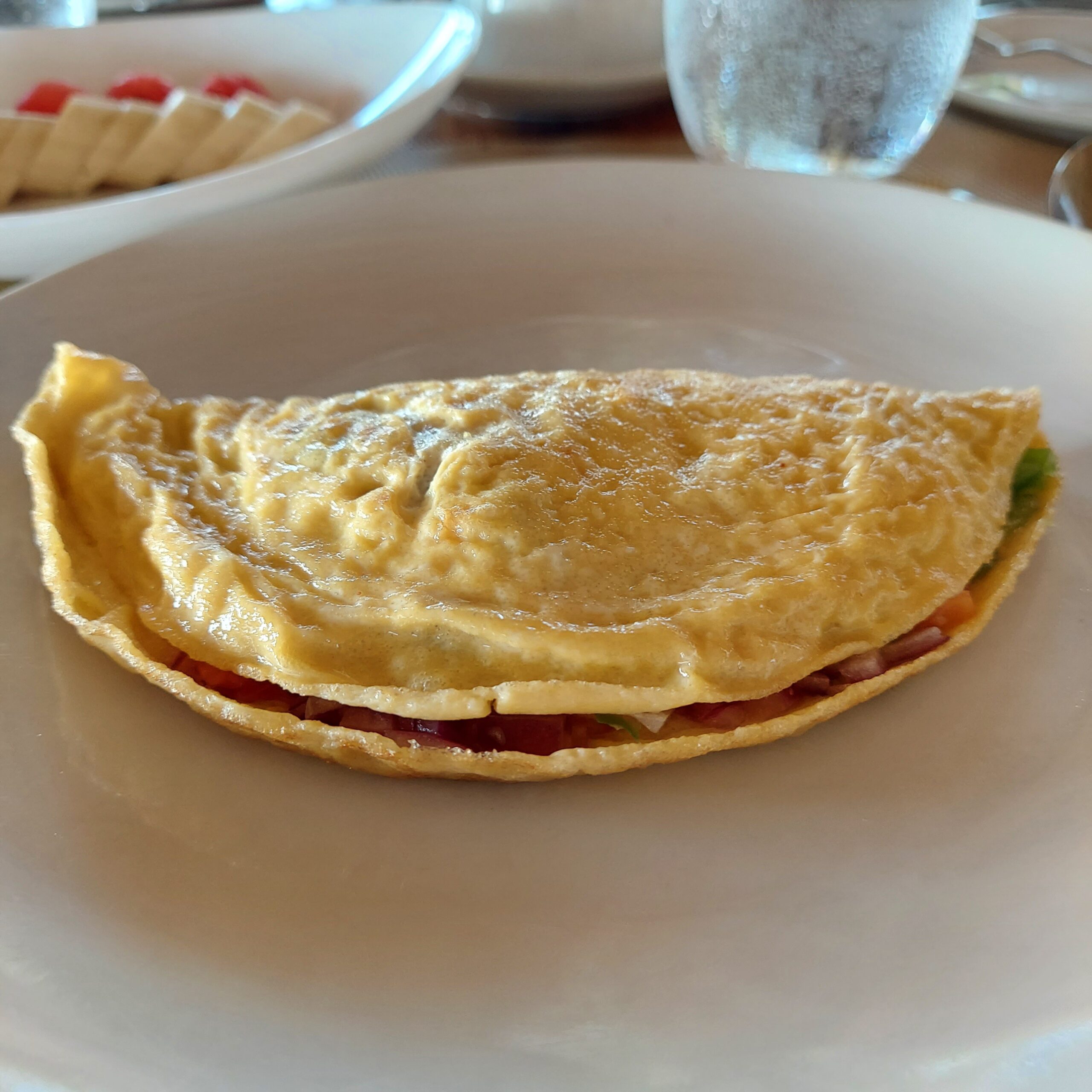 皿の上のパン