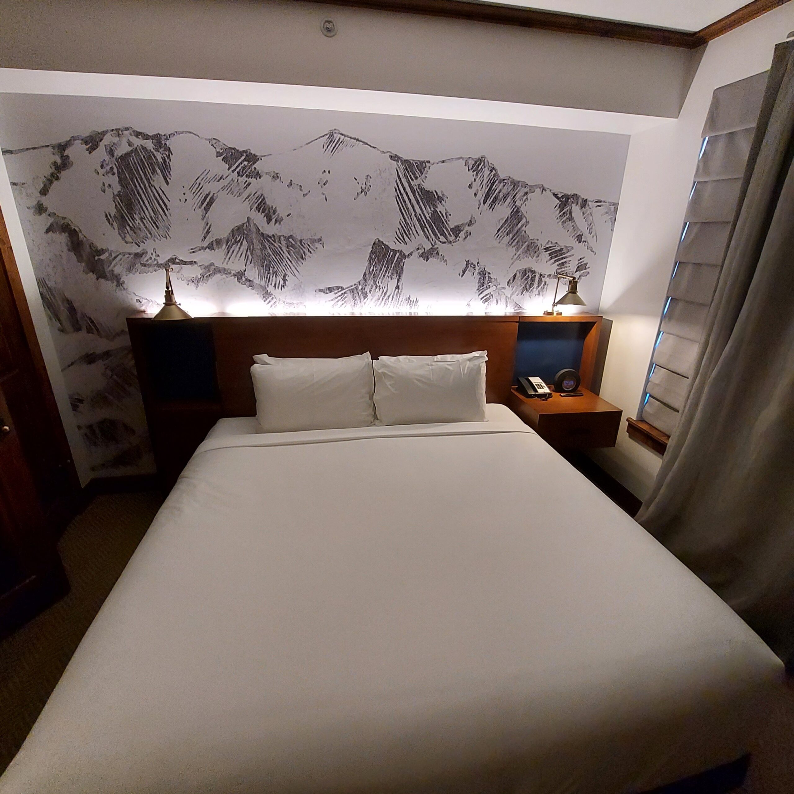 部屋に備えているベッド