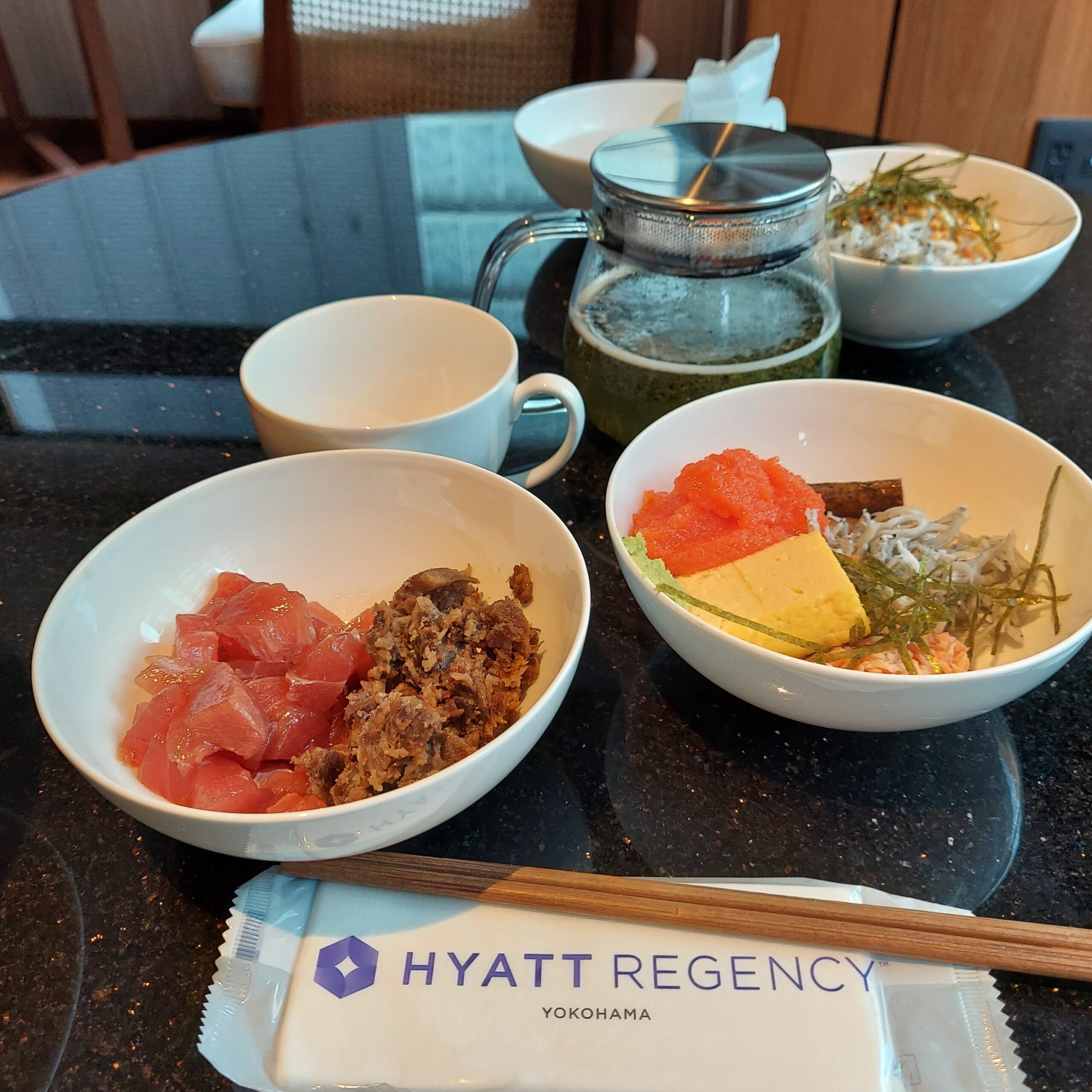 テーブルの上の料理