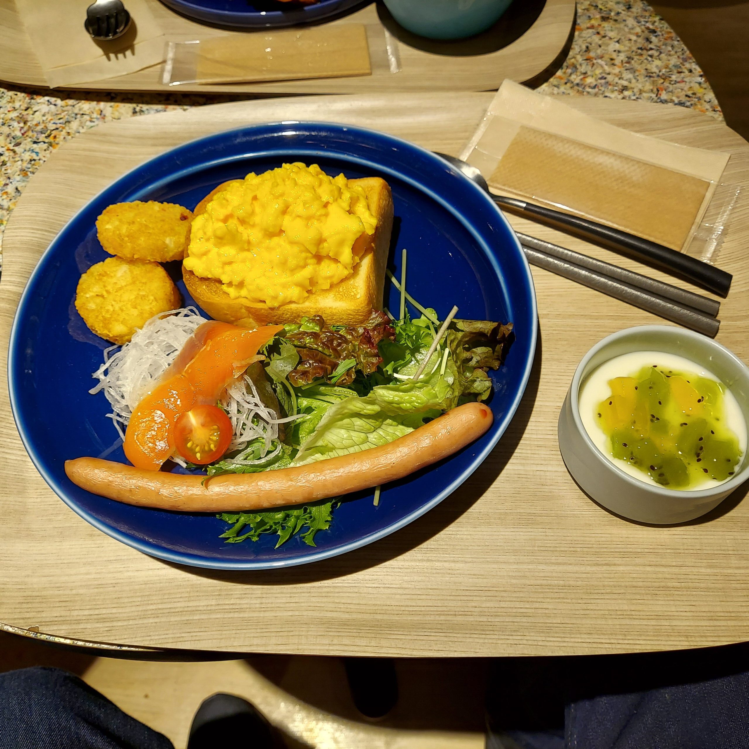 ボウルに盛られた料理