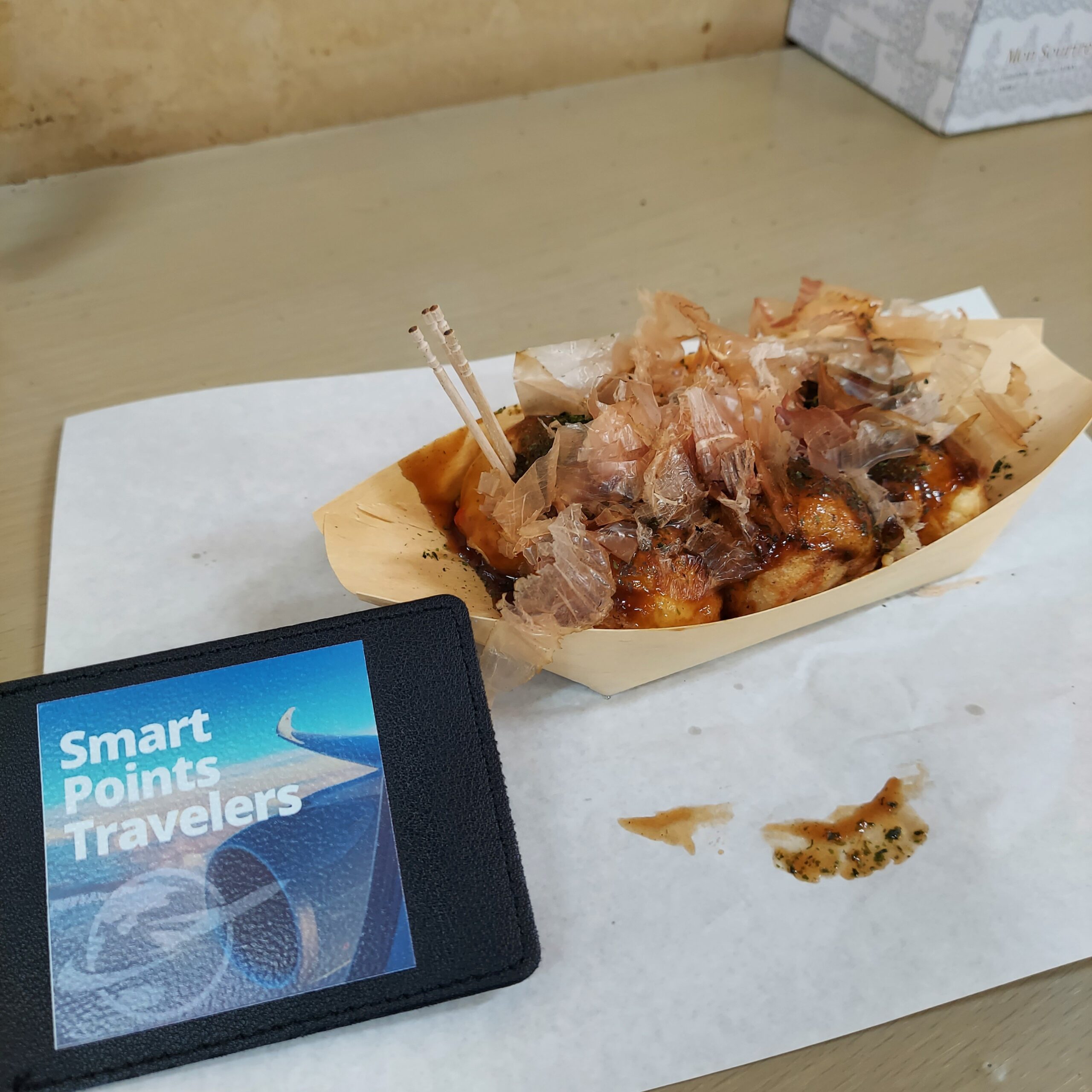 テーブルの上の食べ物