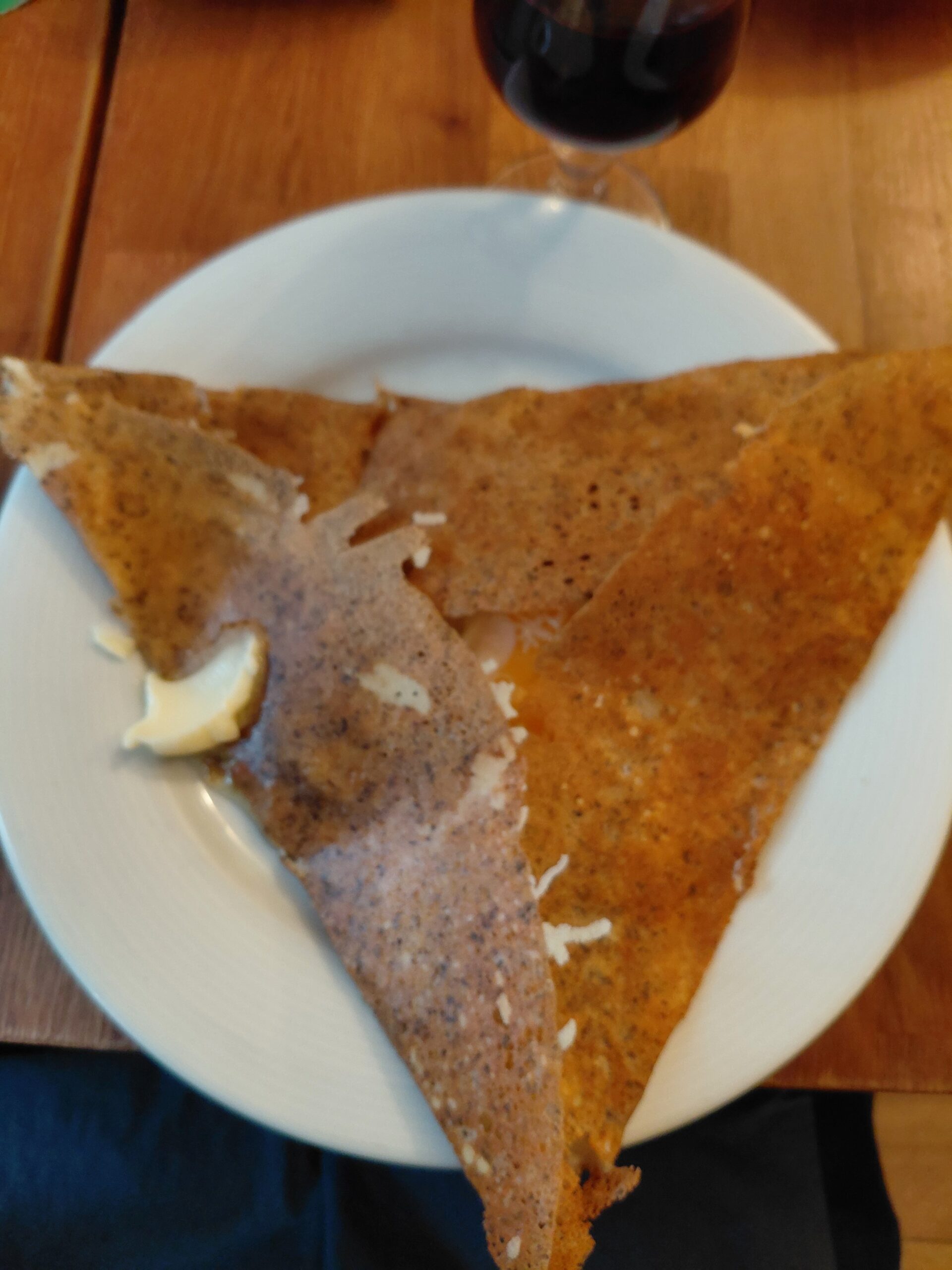 皿の上の食べ物