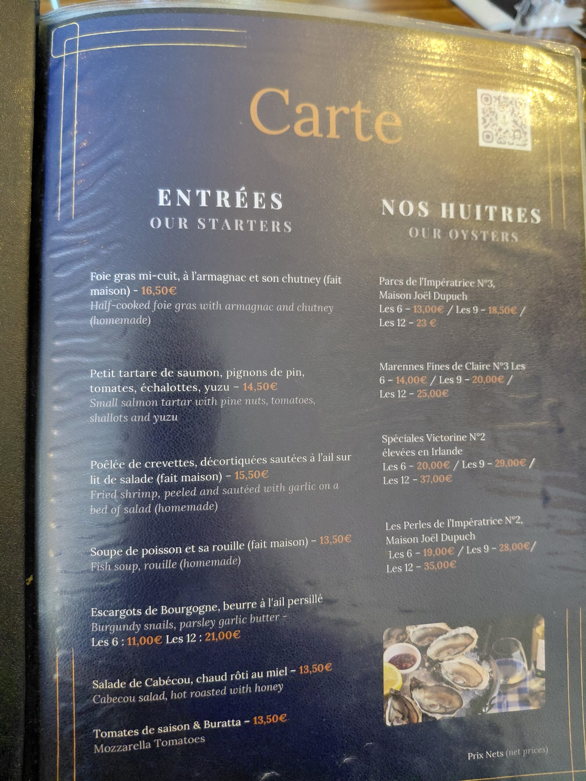 文字の書かれた紙