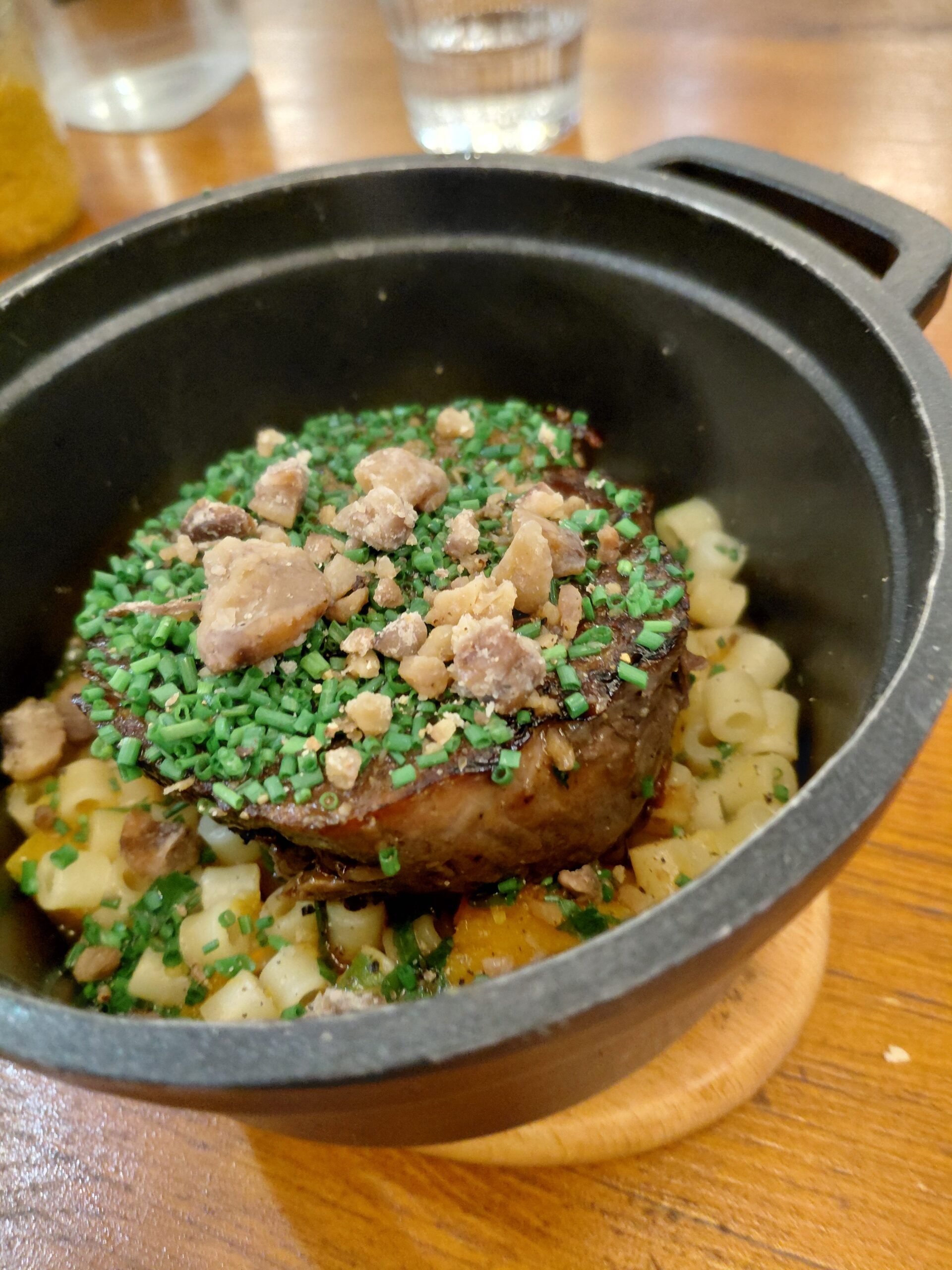 鍋に入った料理