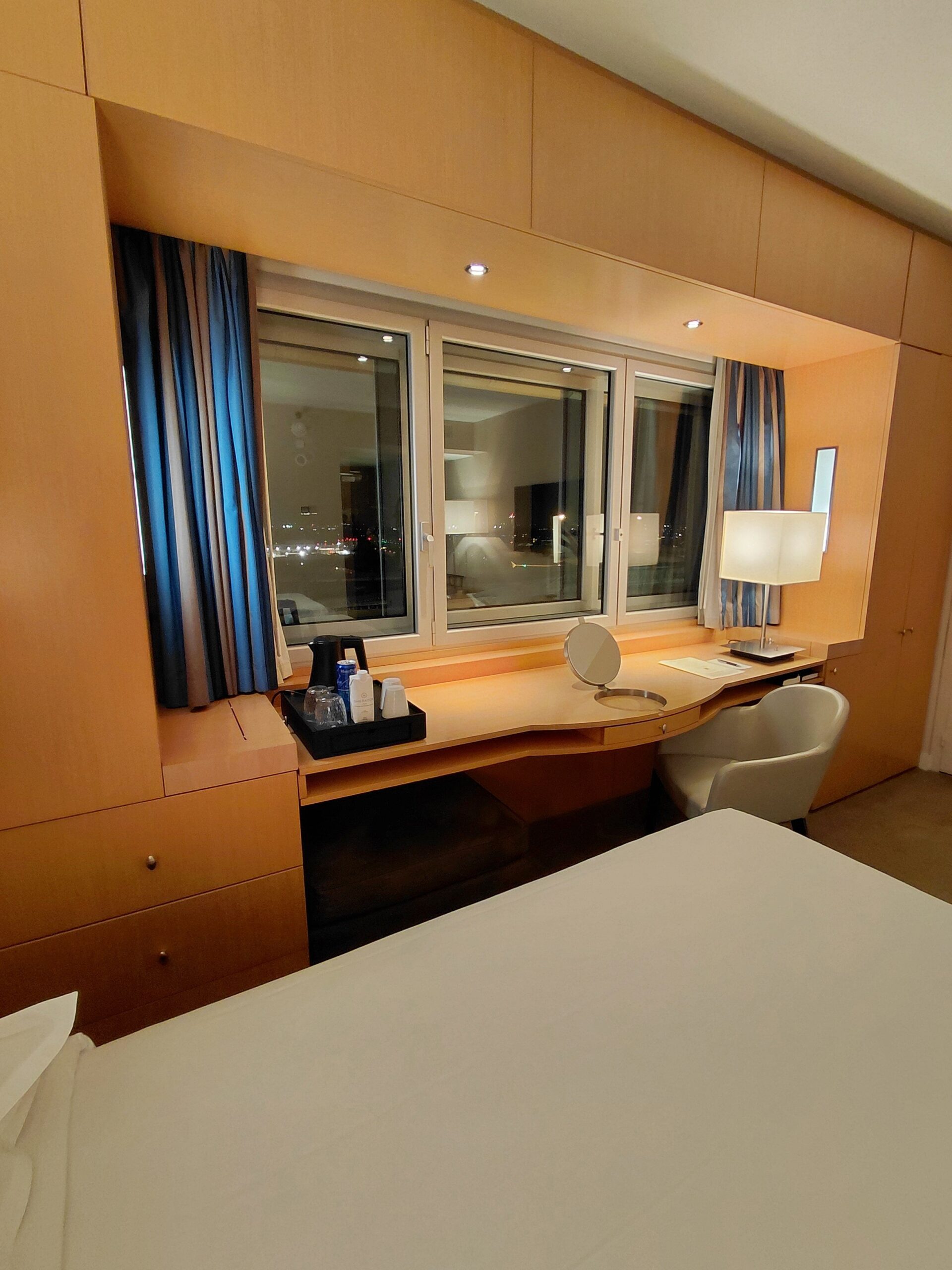 部屋に備え付けているカウンター