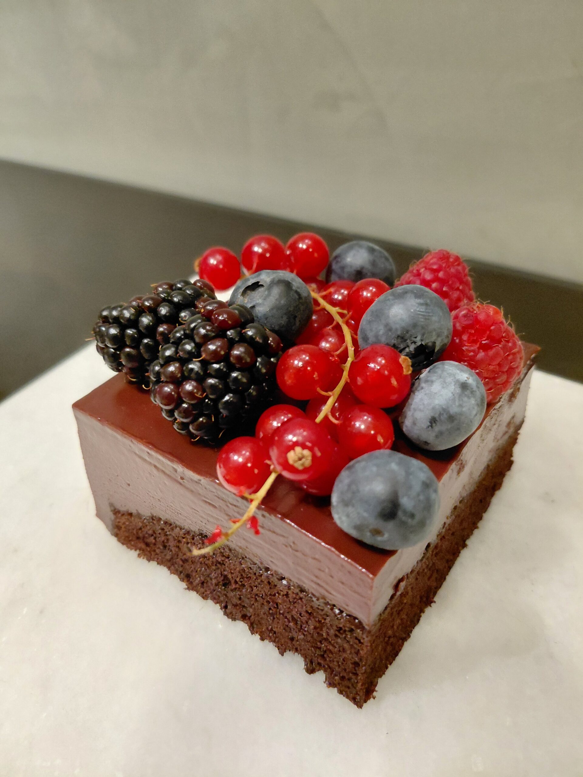 リンゴの形をしたケーキ