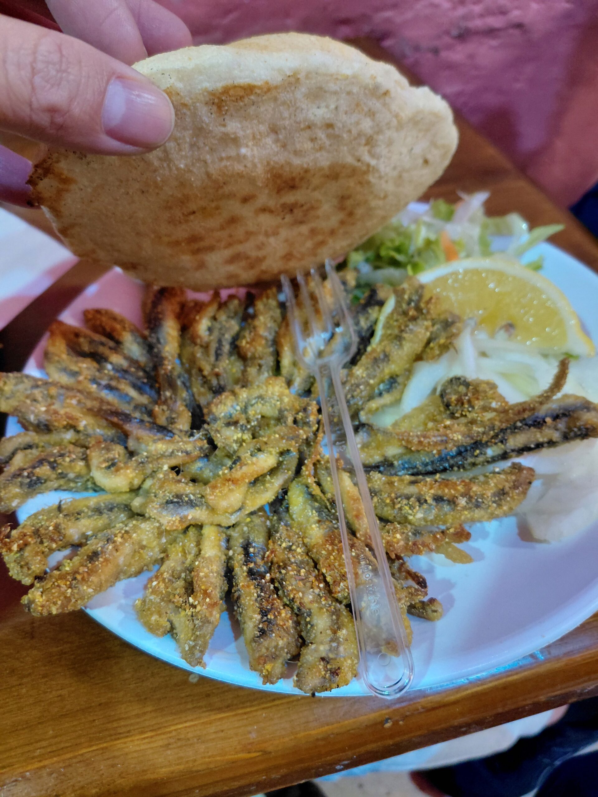 皿の上の食べ物