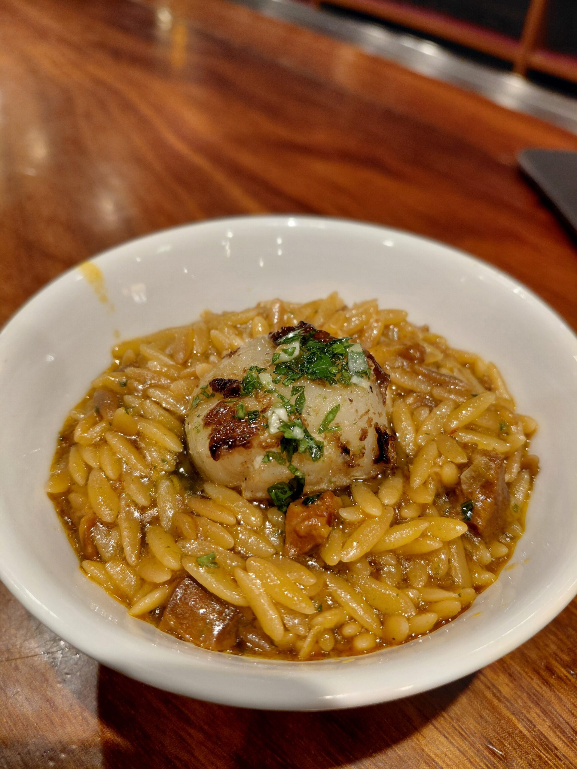 皿に盛られたパスタ料理