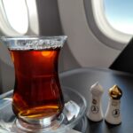 車のカップに入った飲み物