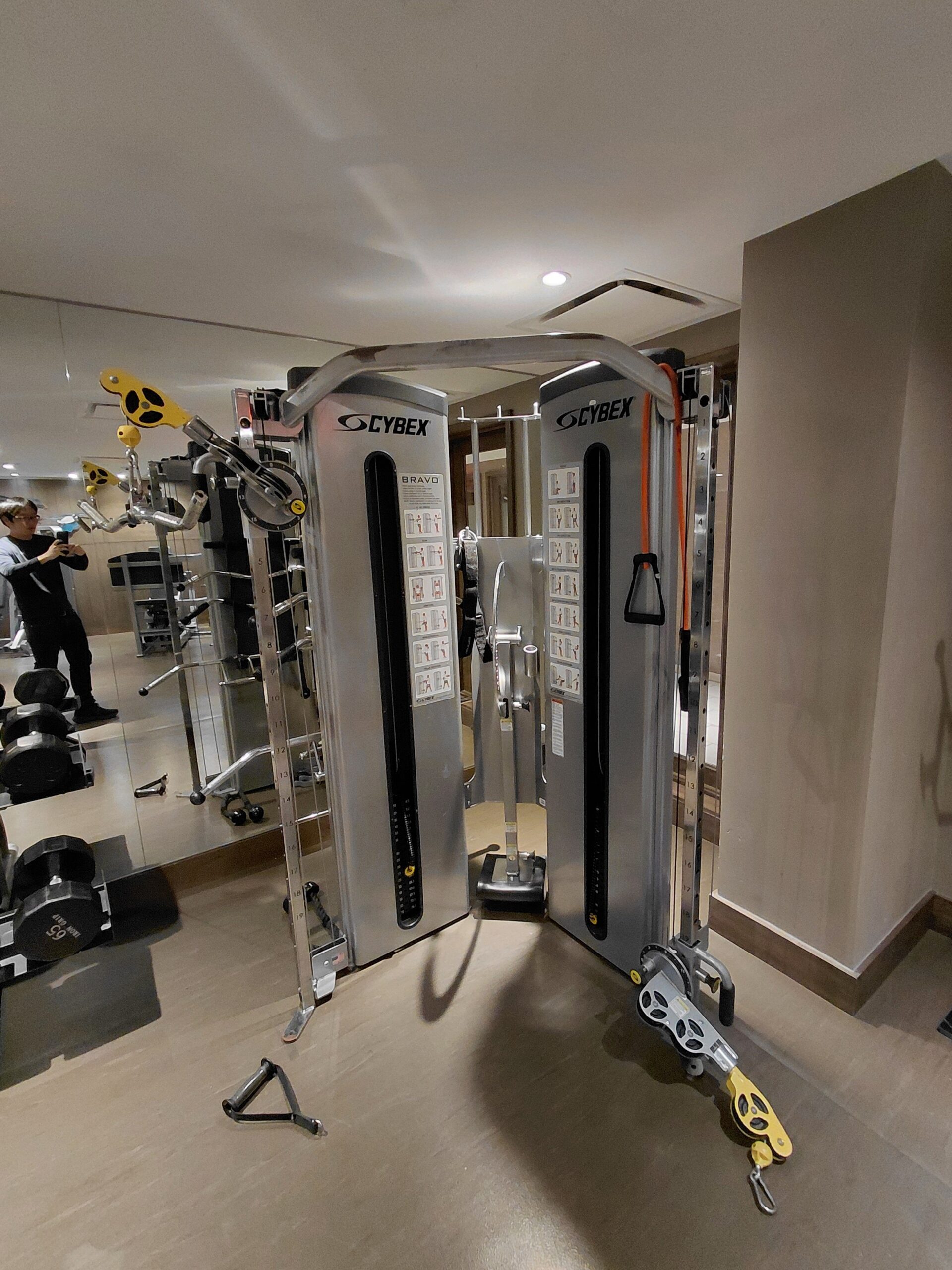 部屋に備え付けている様々な電子機器