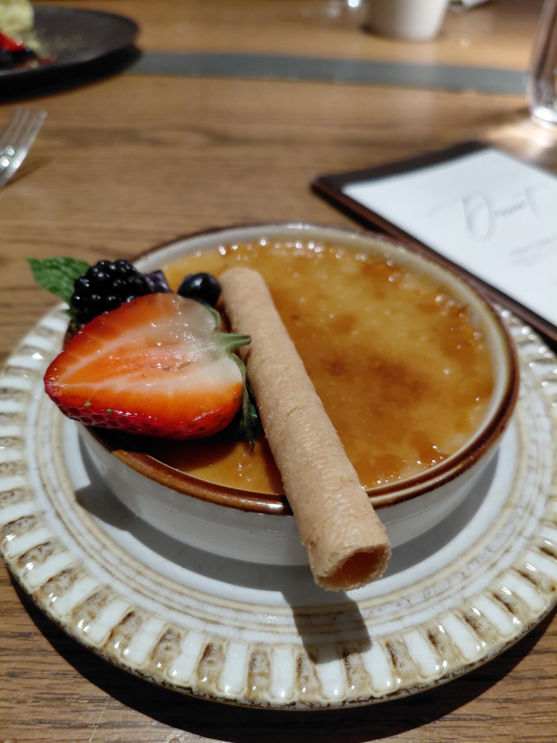 皿の上の食べ物